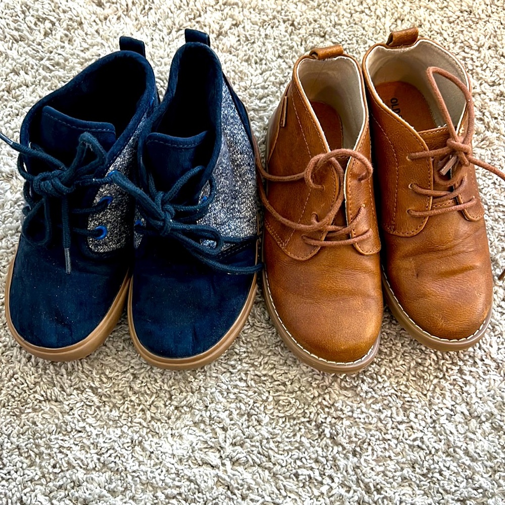 Boy Shoe lot size 11